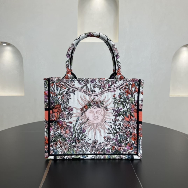 Dior Shopping Bags